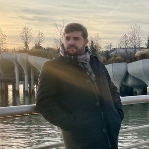 Meet your Posher, Luis